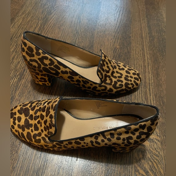 Banana Republic Women’s Shoes - Picture 4 of 15
